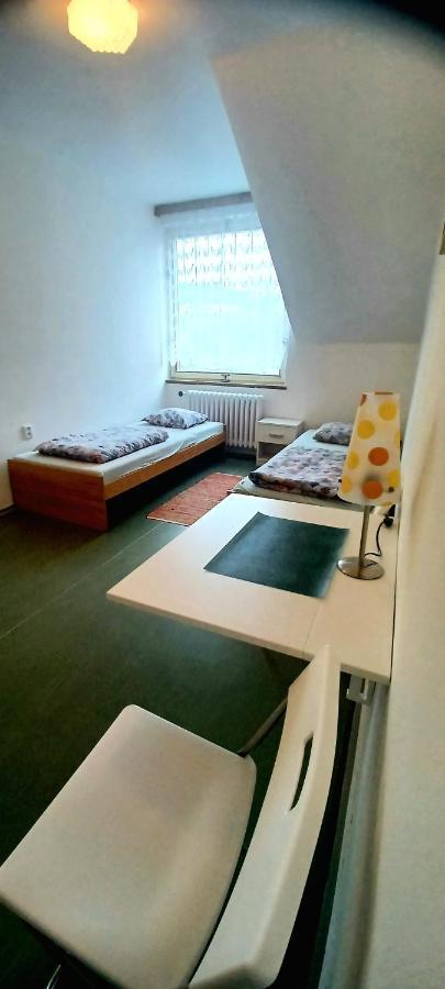 Penzion A Restaurace U Jezirka Hrimezdice Luaran gambar